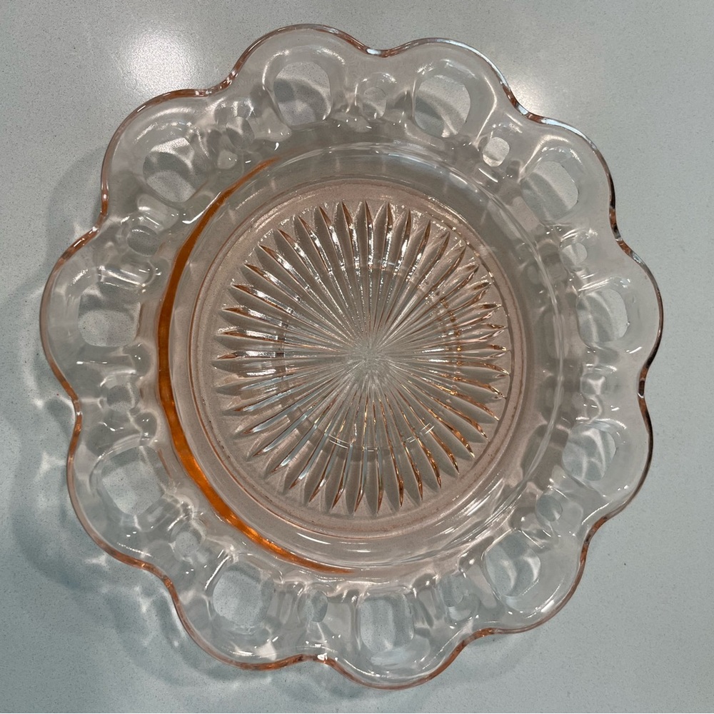 Anthropologie Vibes- Vintage pink Anchor Hocking depression glass dish-lace edge